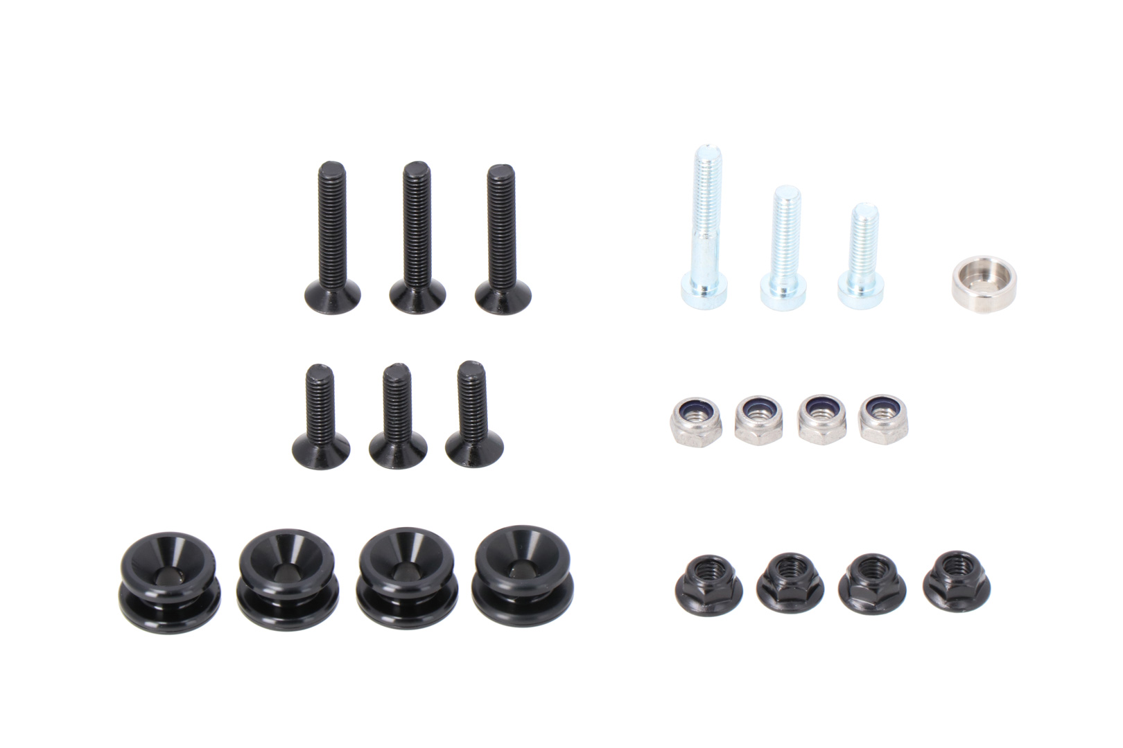 SW-Motech Adapter kit for SysBag WP L. For EVO / PRO side carriers, EVO carriers. For the ADVENTURE-RACK and STREET-RACK.