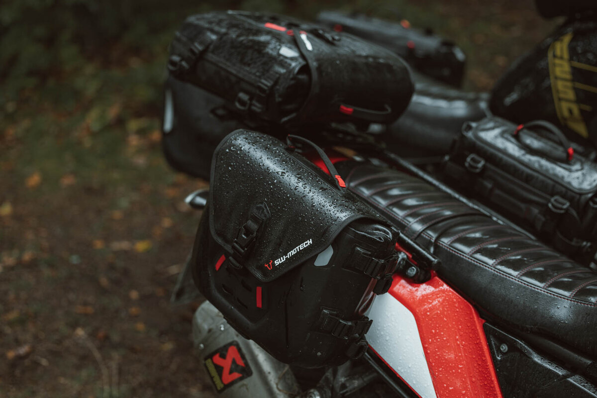 SW-Motech SysBag WP with adapter plate