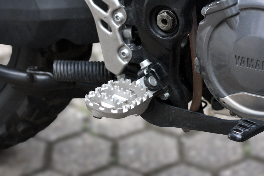 SW-Motech Height adjustable ION Footrest kit Yamaha Yamaha XT-660R/X - XT-660Z Tenere