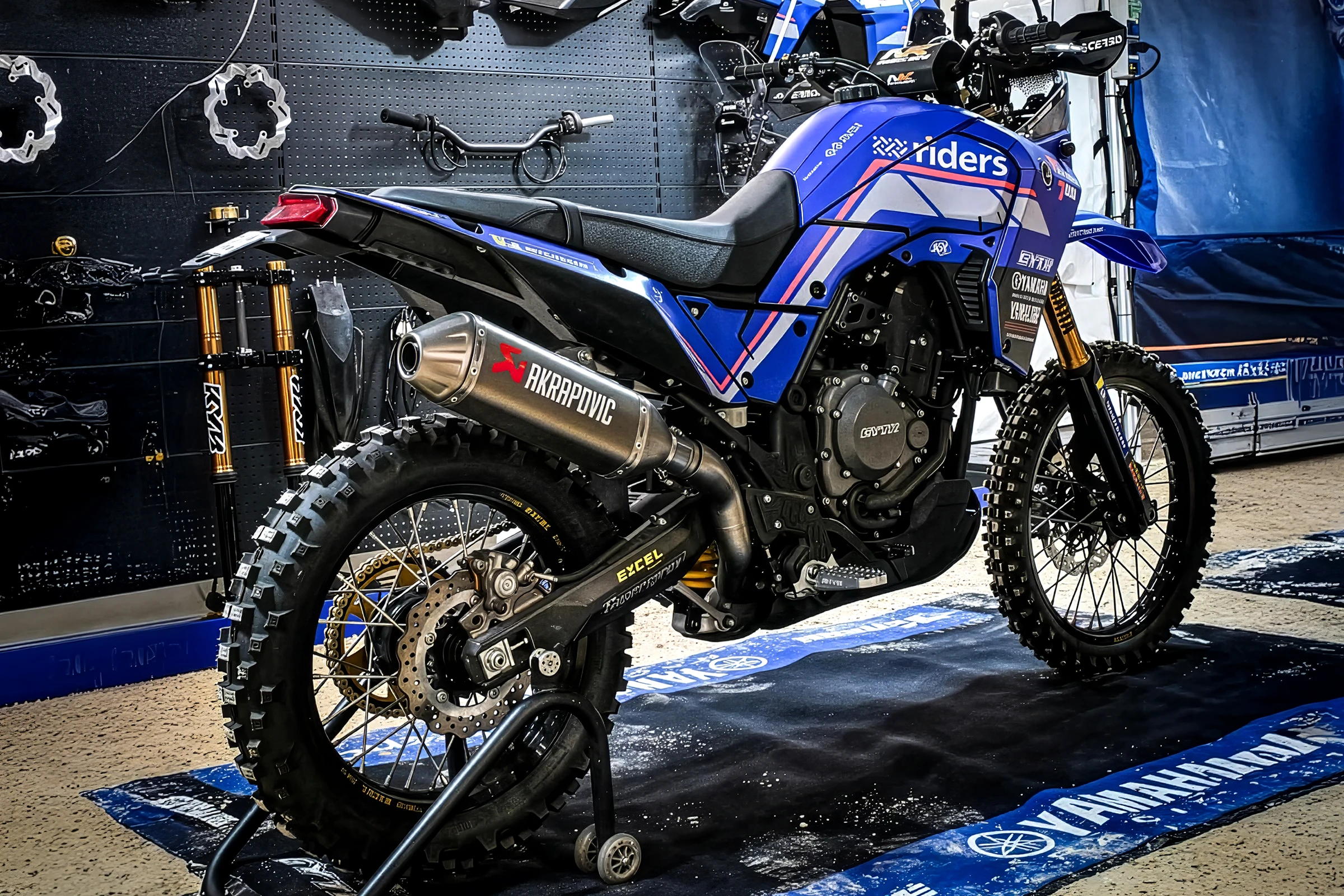 GYTR Akrapovic Titan High-Mount Racing Komplettanlage Yamaha Tenere 700