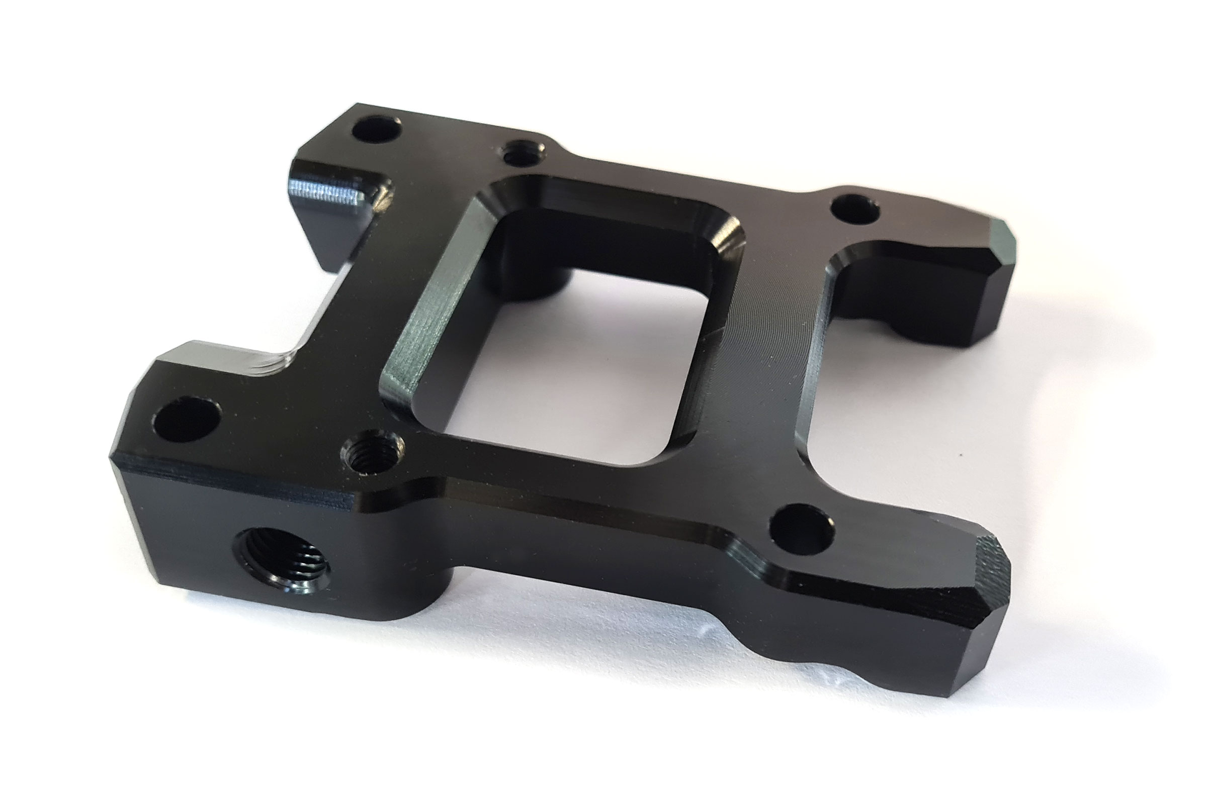 High Fender / Kotflügel Adapter und Bremsleitungsverteiler, Aluminium, gefräst Yamaha Tenere 700